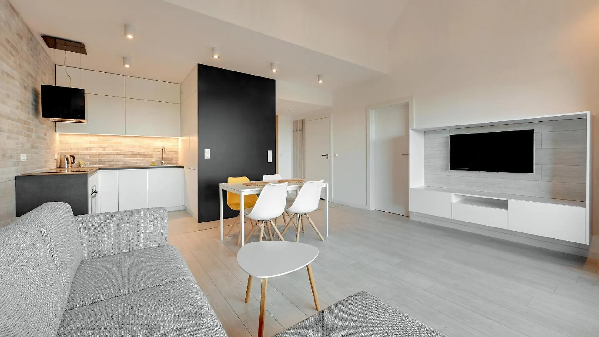 Waterlane Island - Riverview Pool, Spa & Gym By Downtown Apartments Gdansk