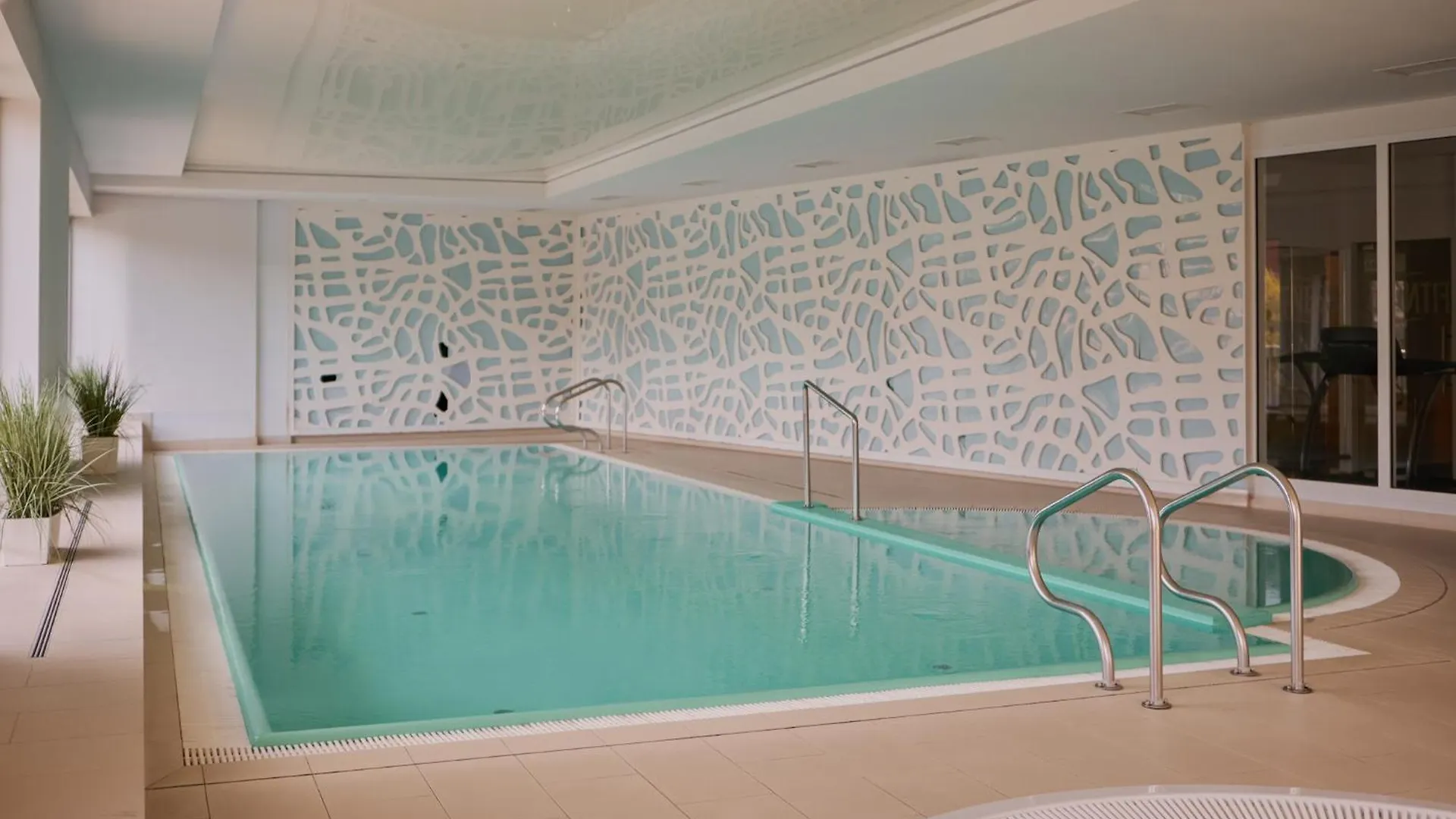 Waterlane Island - Riverview Pool, Spa & Gym By Downtown Apartments Gdaňsk